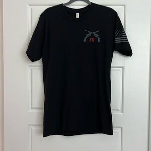 Black Western Graphic T-Shirt “Family Is Not About Blood” Size M